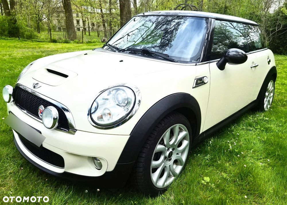 MINI Cooper S 50 Mayfair - 11