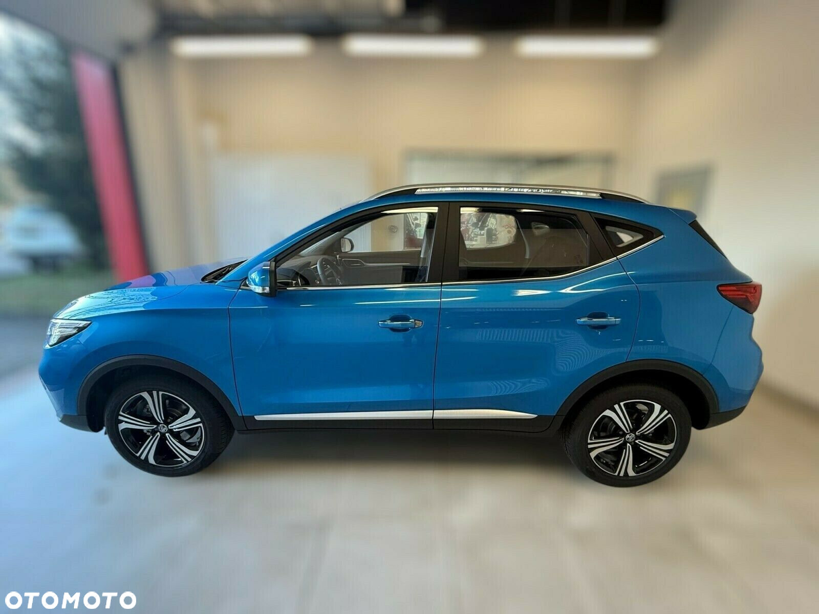 MG ZS - 4