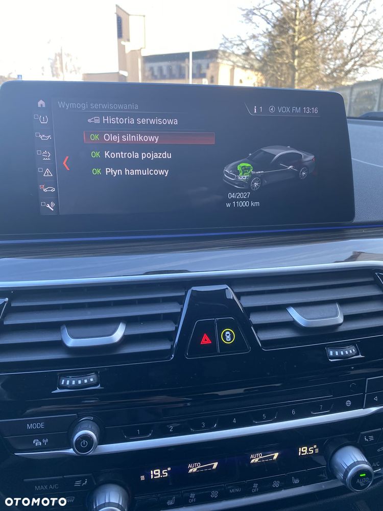 BMW Seria 5 520d Efficient Dynamics M Sport sport - 13