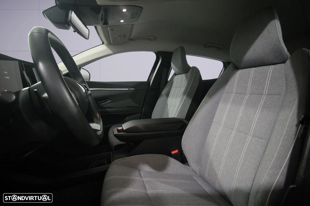 Renault Mégane E-Tech - 7