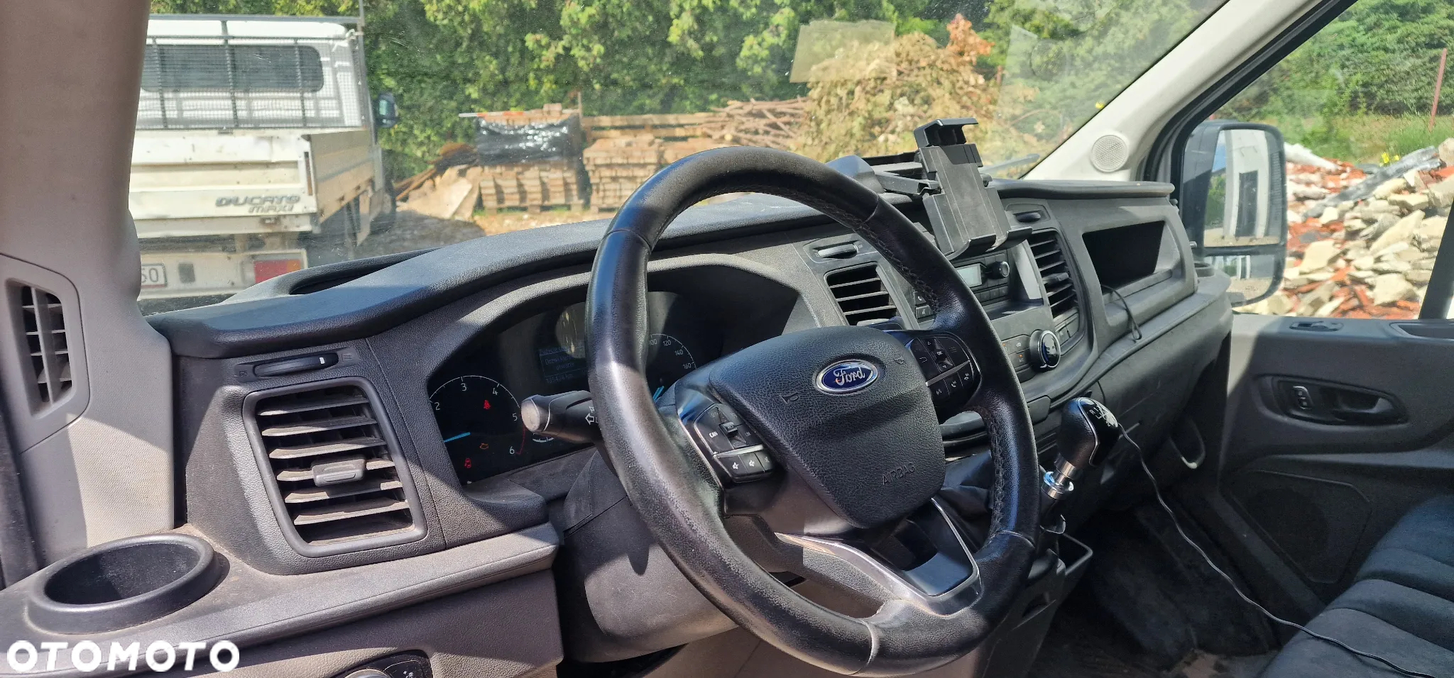 Ford Transit - 4