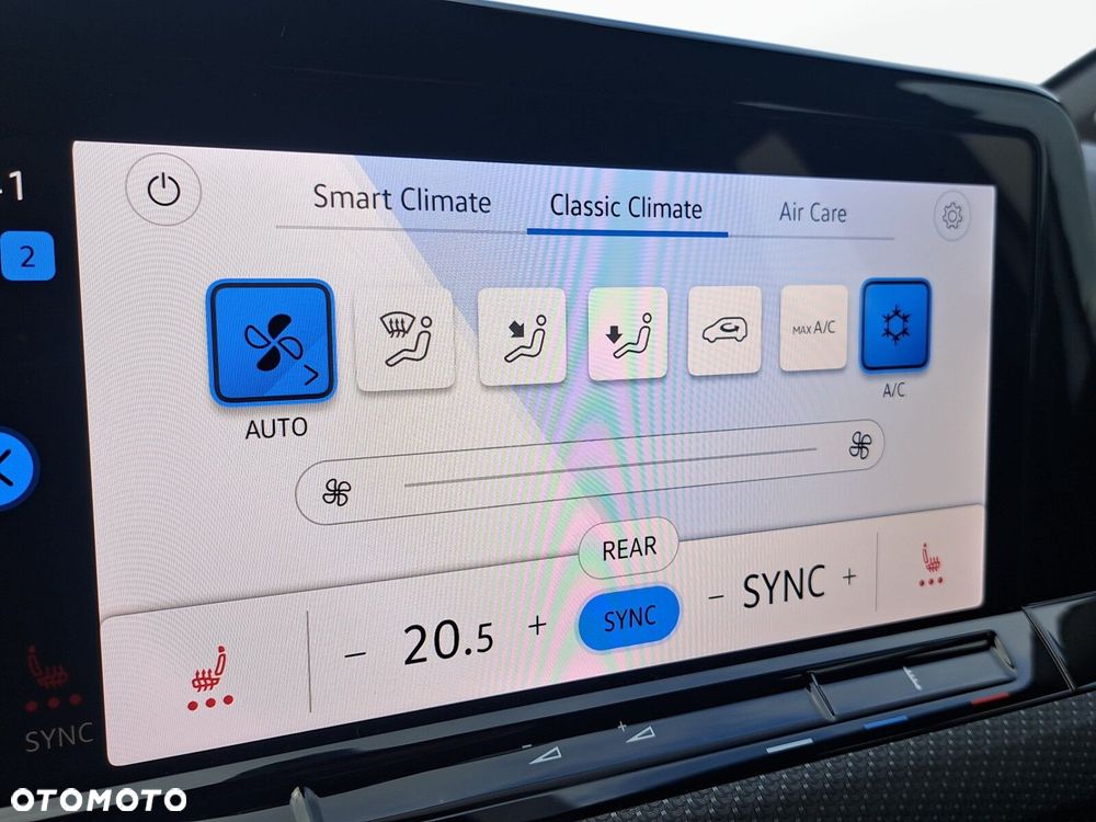 Volkswagen Golf 2.0 TSI 4Motion R DSG - 16