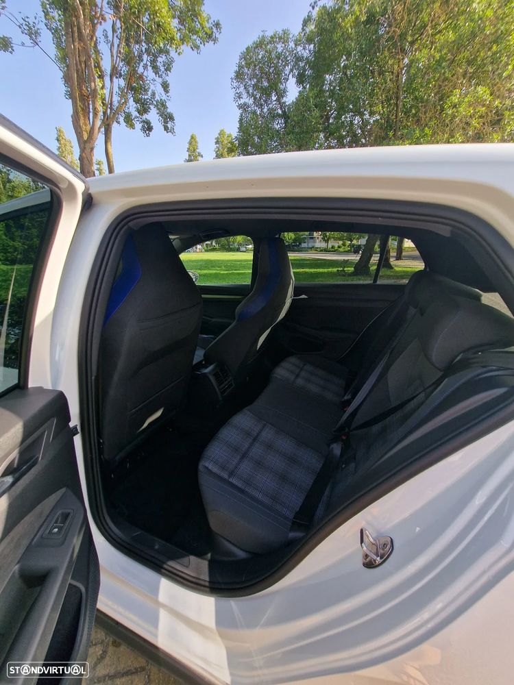 VW Golf 1.5 eHybrid OPF DSG GTE - 18