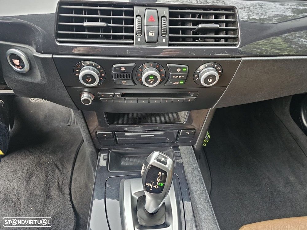 BMW 520 dA Sport - 14