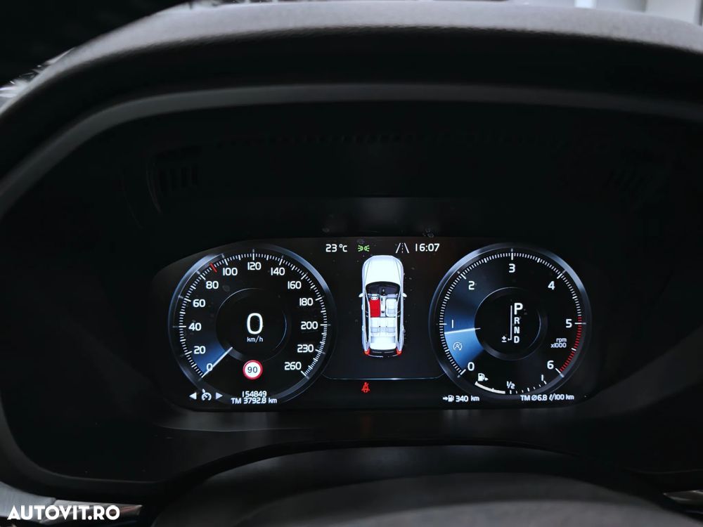 Volvo XC 60 D4 Geartronic Momentum - 24