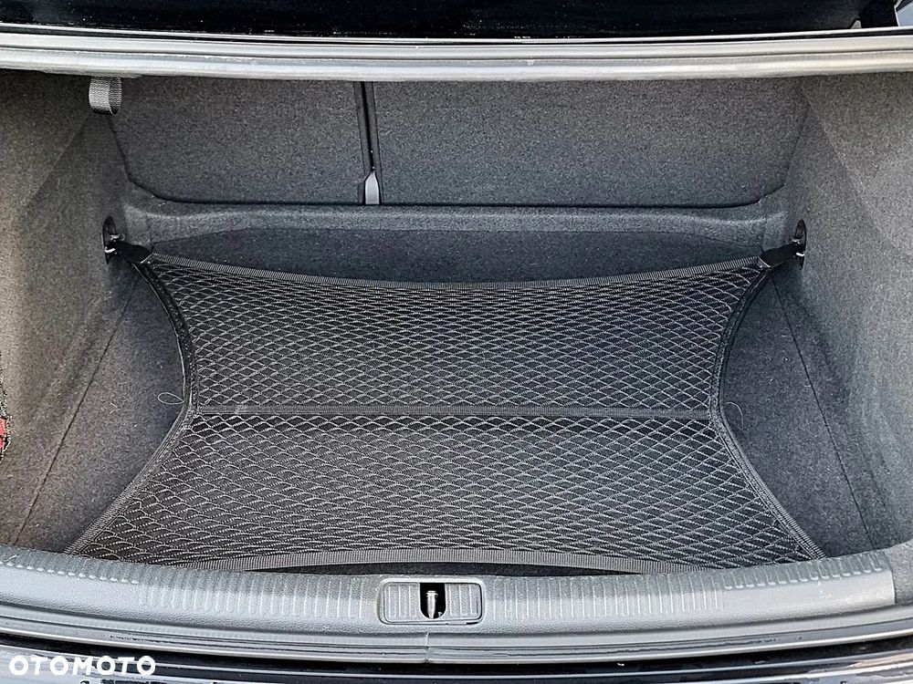 Audi A3 Limousine 2.0 TDI quattro S line Sportpaket - 21