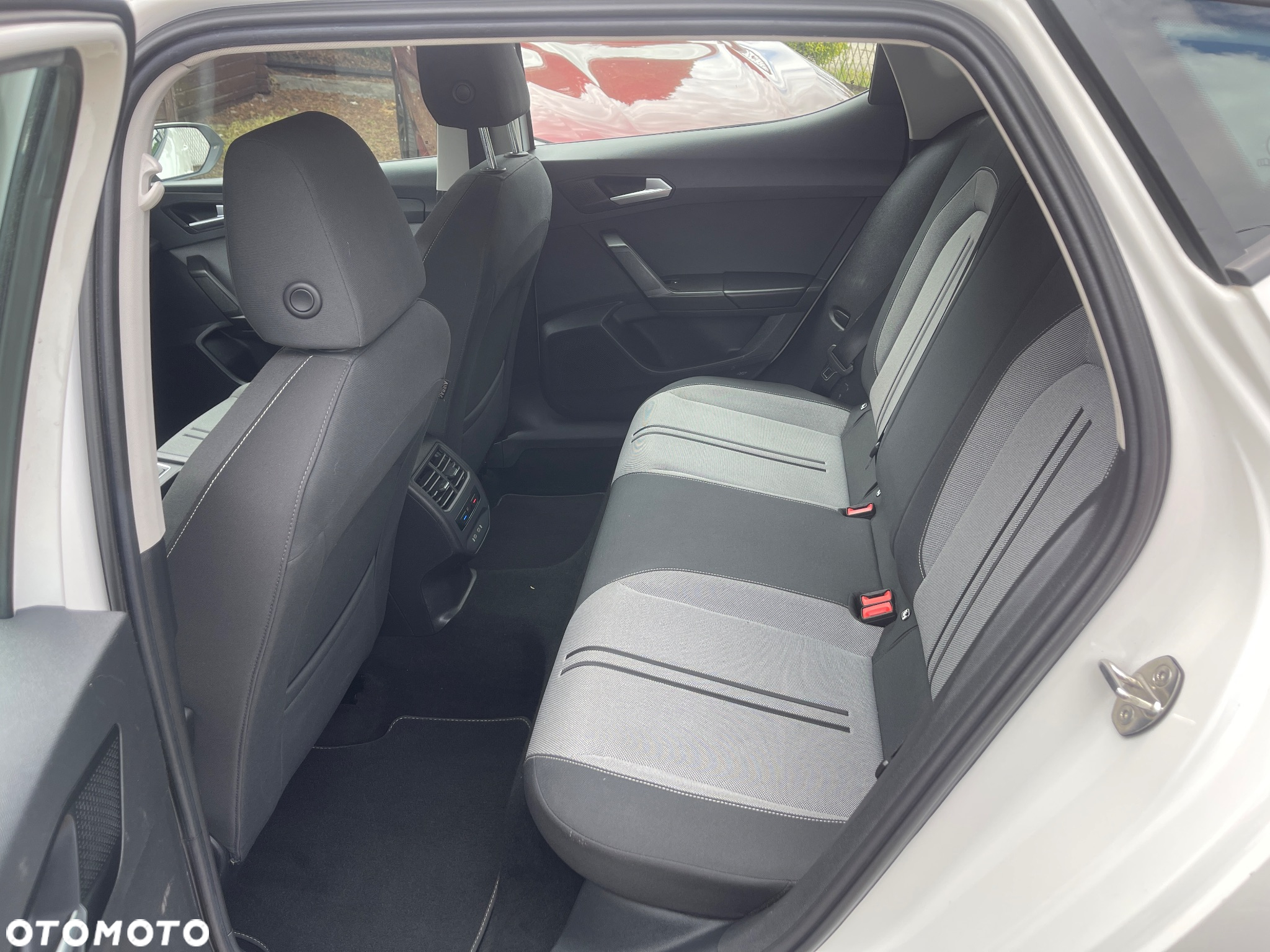 Seat Leon 2.0 TDI DPF DSG Xcellence - 21
