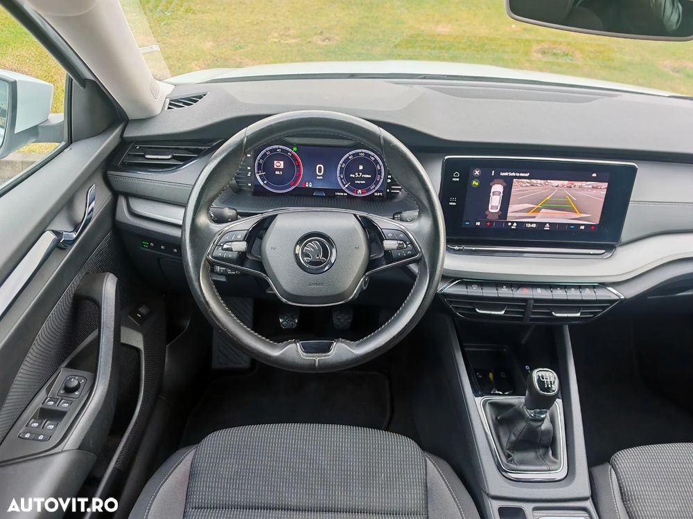 Skoda Octavia 2.0 TDI Selection - 10