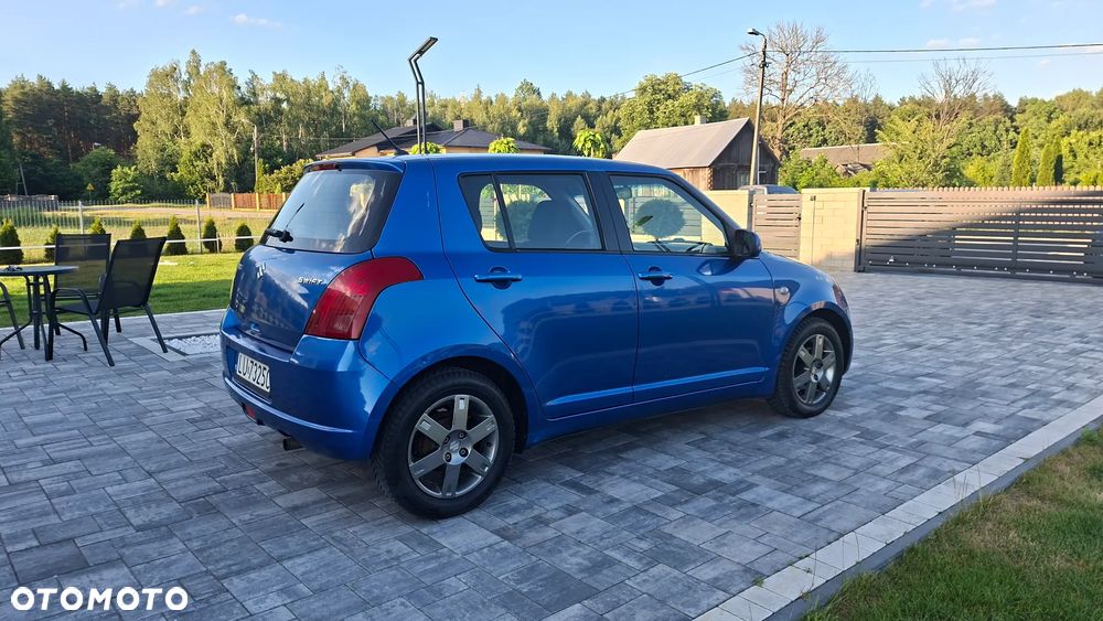 Suzuki Swift - 14