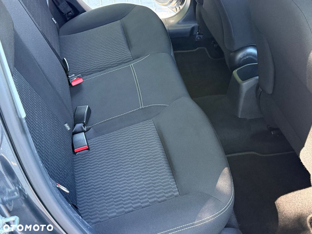 Peugeot 208 1.2 PureTech Style - 8