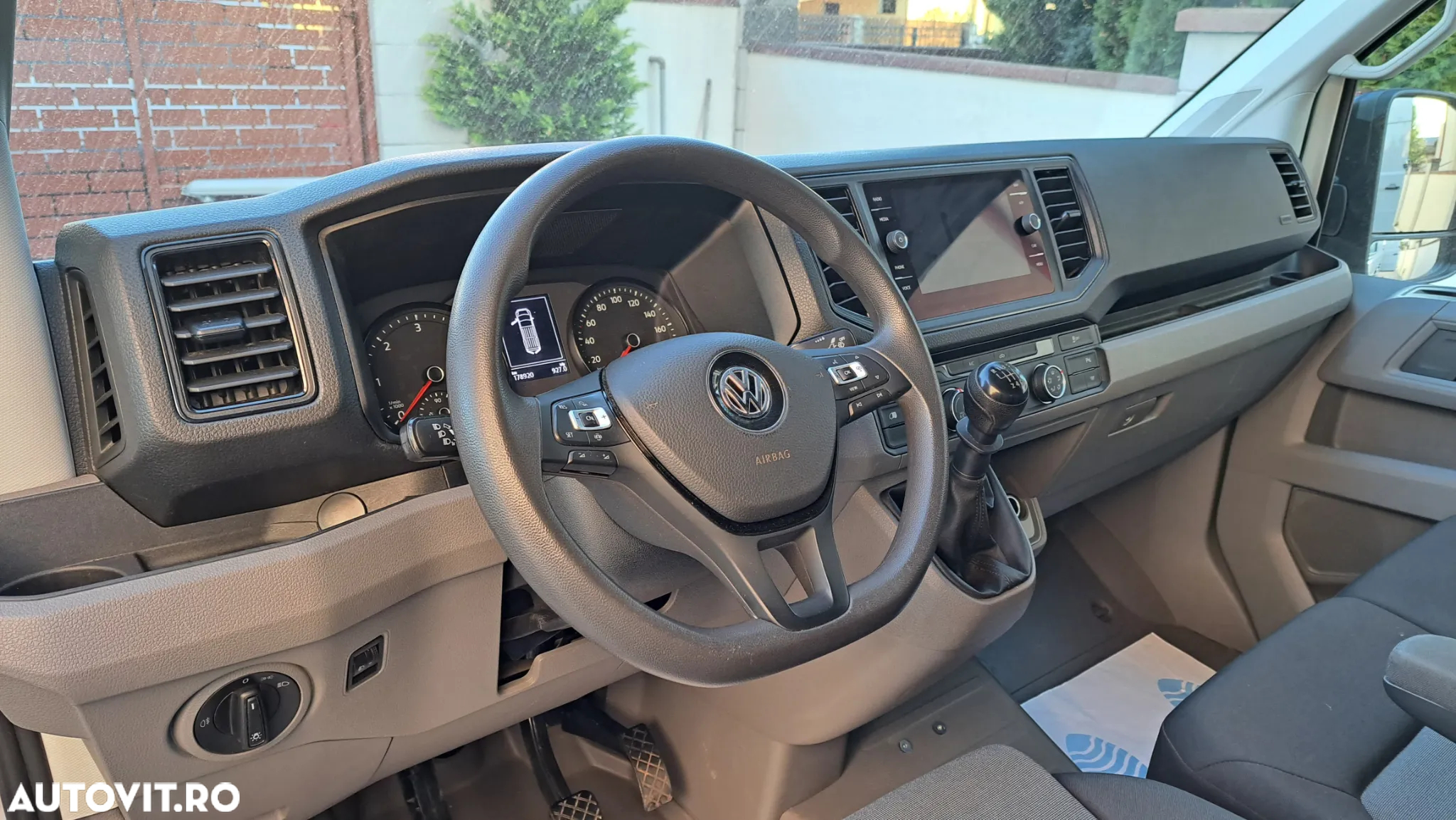 Volkswagen Crafter - 21