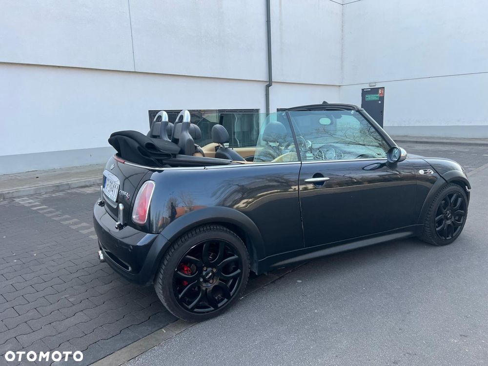 MINI Cooper S Sidewalk - 3