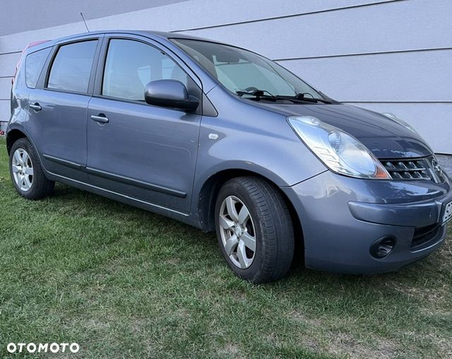 Nissan Note - 1