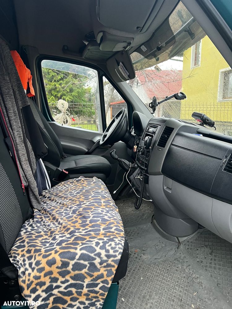 Mercedes-Benz Sprinter - 5