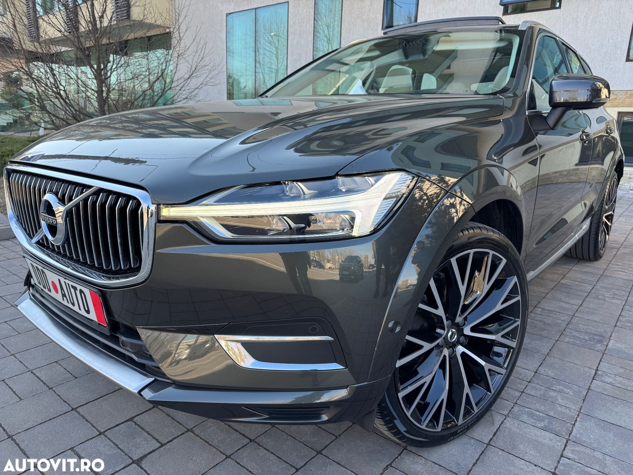 Volvo XC 60 D4 AWD Geartronic Inscription - 1