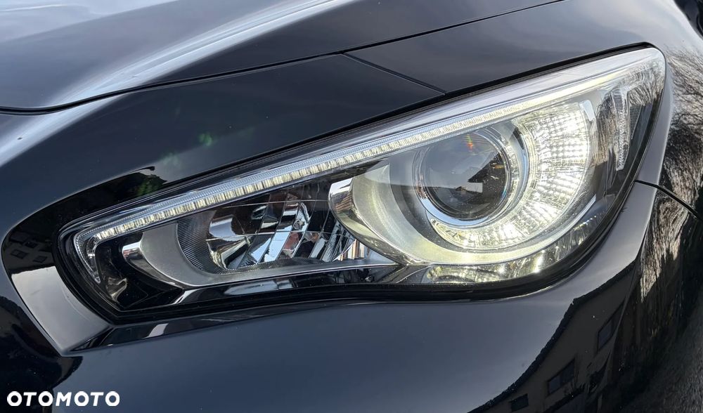 Infiniti Q50 2.0t Premium Sound Studio by Bose - 12