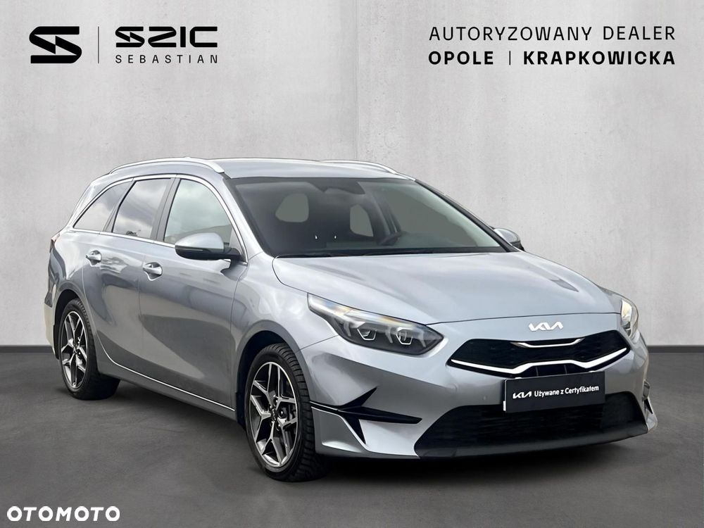 Kia Ceed - 8