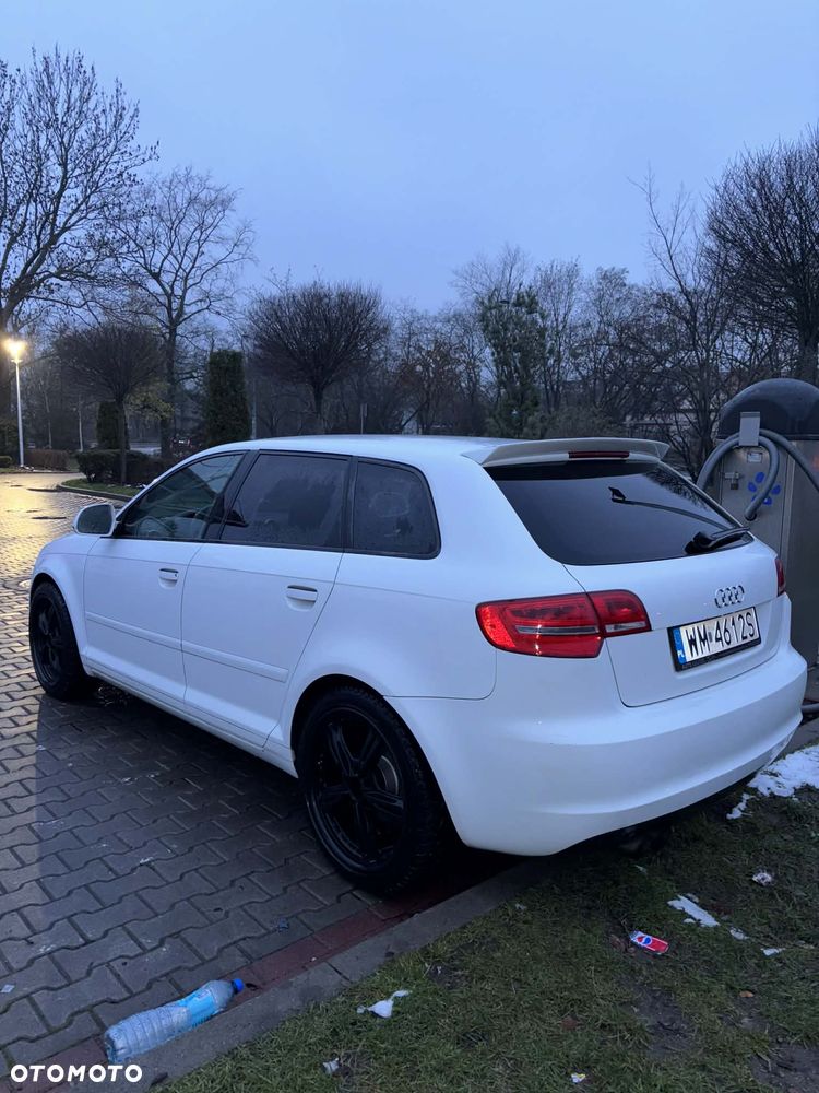 Audi A3 Sportback 1.4 TFSI Attraction - 3