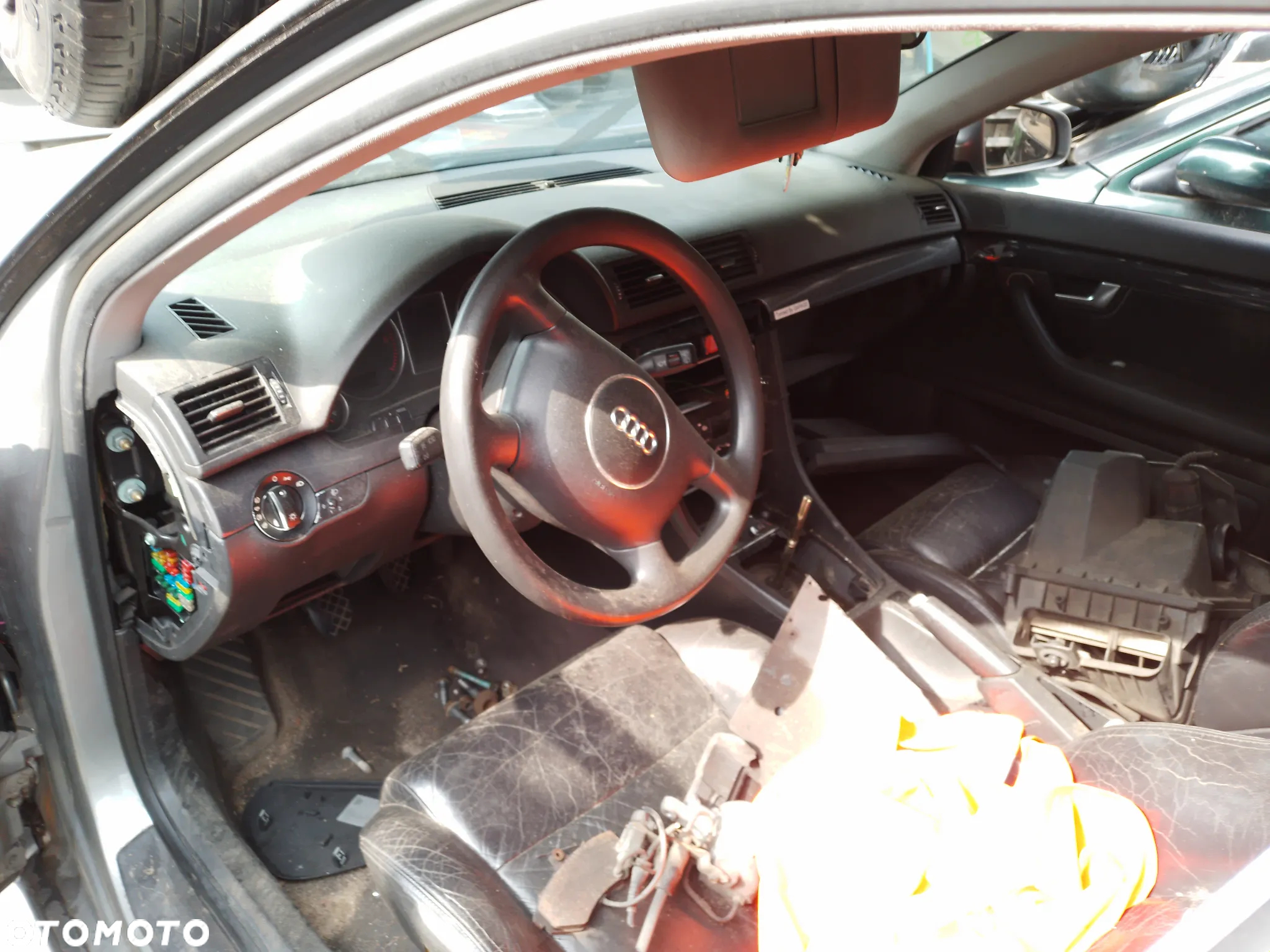 AUDI A4 B6 AVANT 00-06 1.9 TDI   LAMPA TYŁ PRAWA LEWA - 30