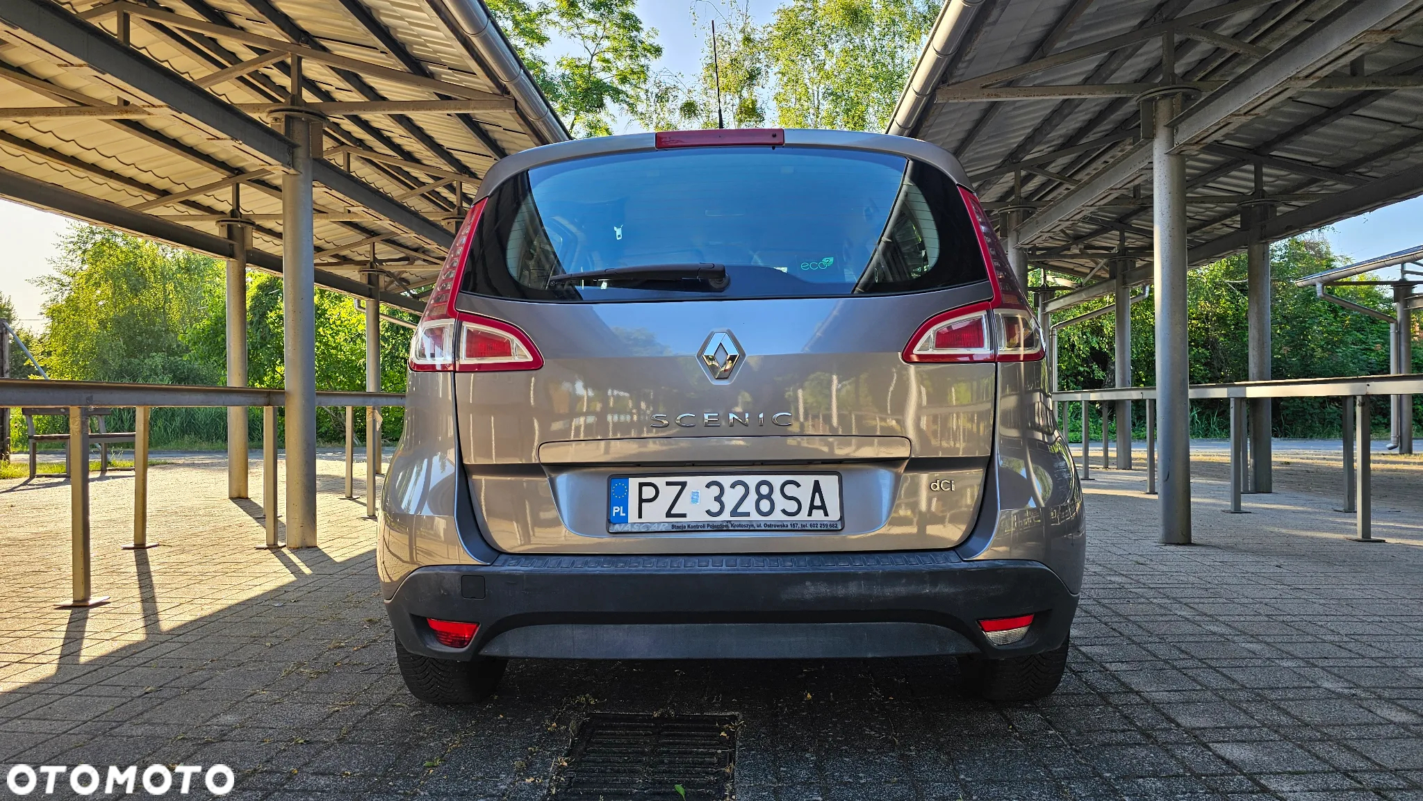 Renault Scenic - 22