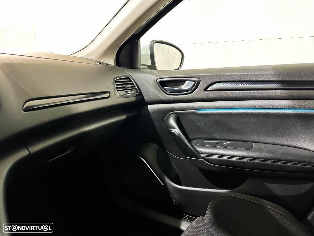 Renault Mégane 1.5 Blue dCi R.S. Line - 46