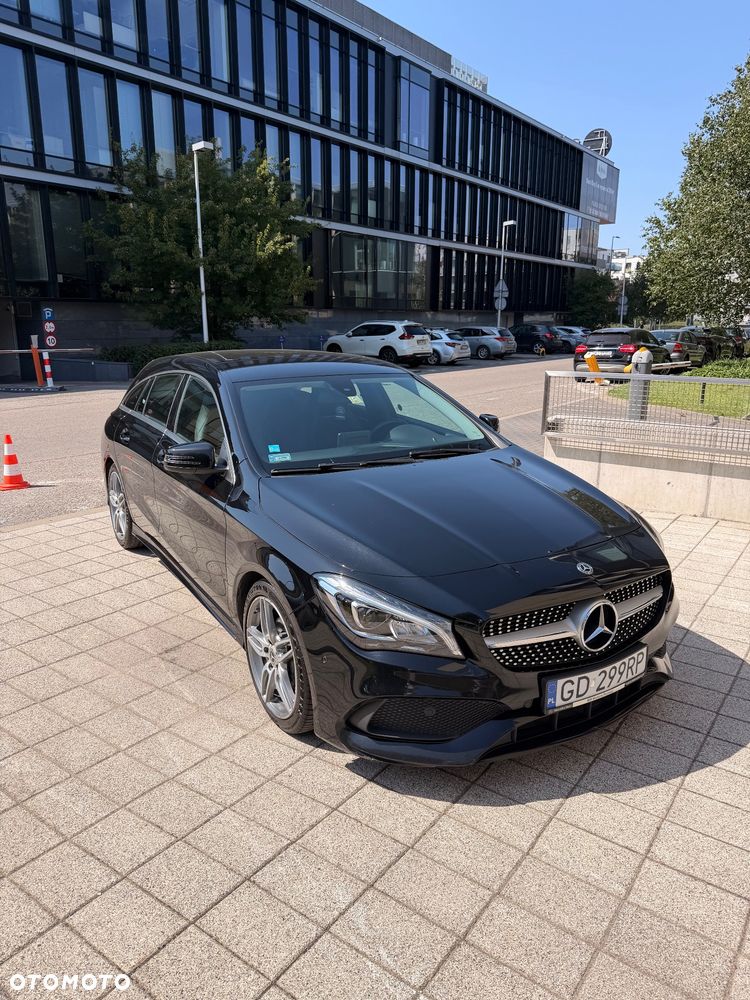 Mercedes-Benz CLA 200 7G-DCT AMG Line - 24