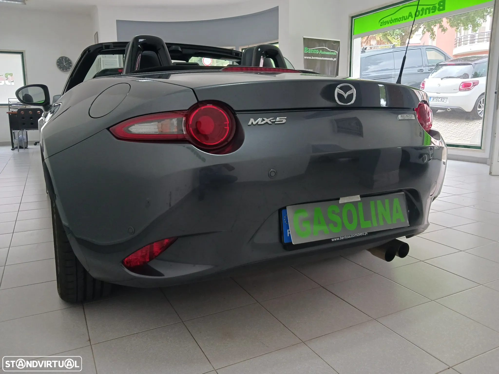 Mazda MX-5 MZR 1.5 Sky.Excellence Navi - 32
