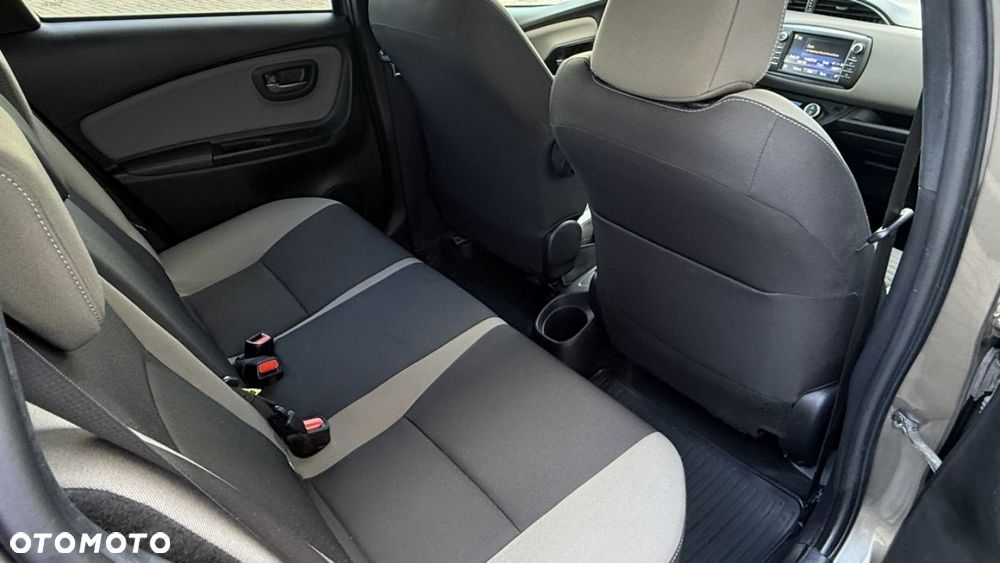 Toyota Yaris 1.5 Selection CVT - 32