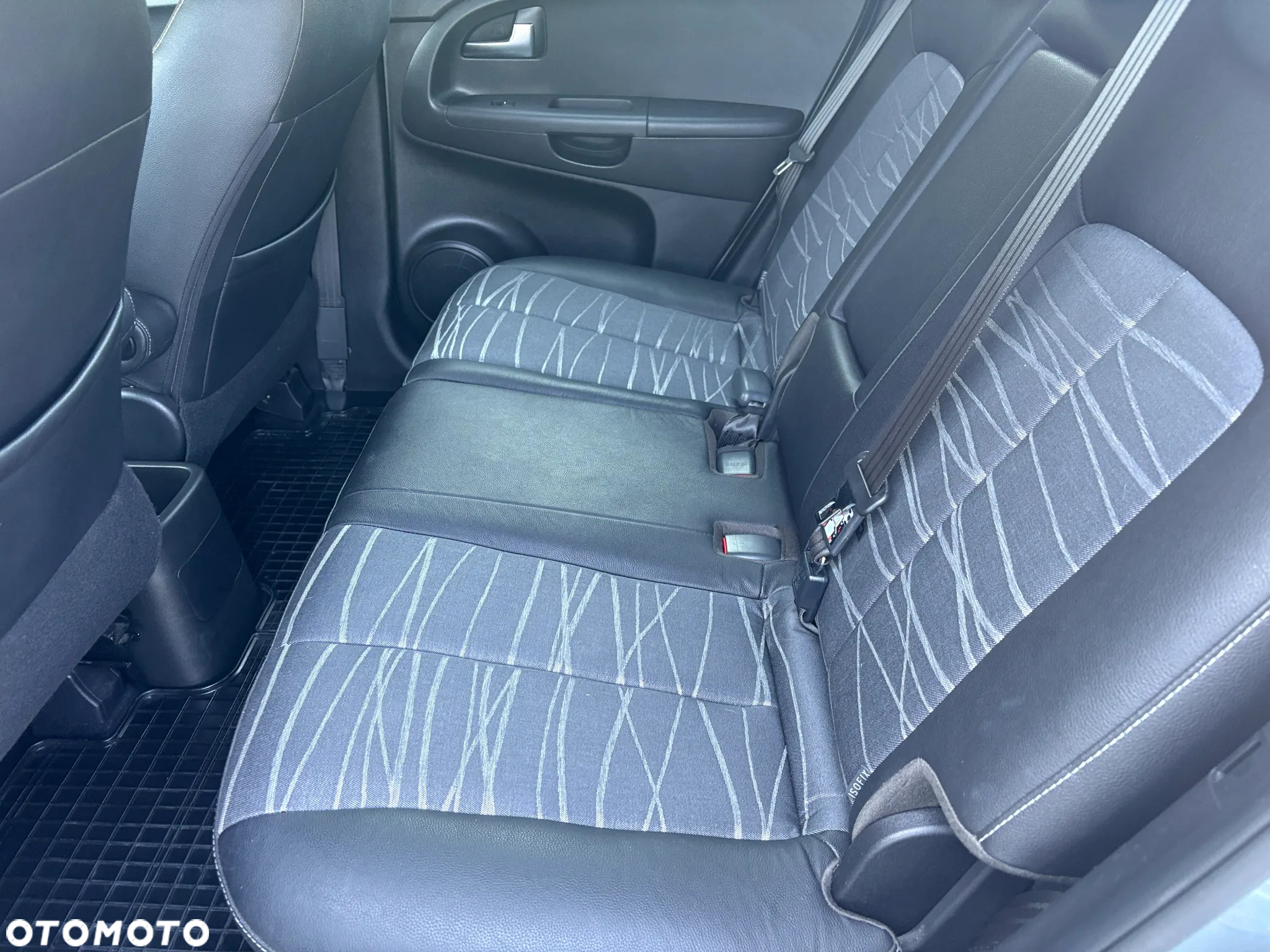 Kia Venga 1.6 Business Line - 15