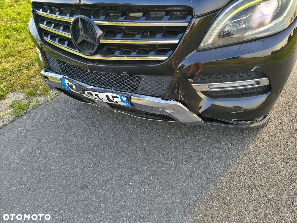 Mercedes-Benz ML 350 BlueTEC 4-Matic - 8