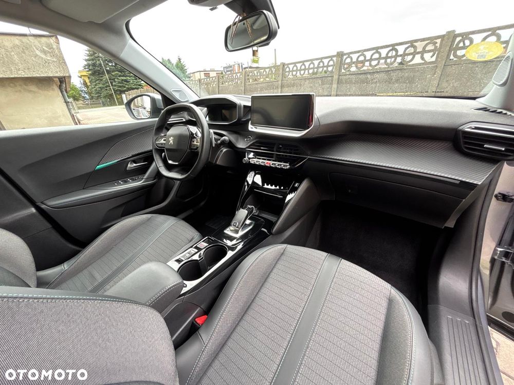 Peugeot 2008 1.5 BlueHDi Allure Pack S&S EAT8 - 20