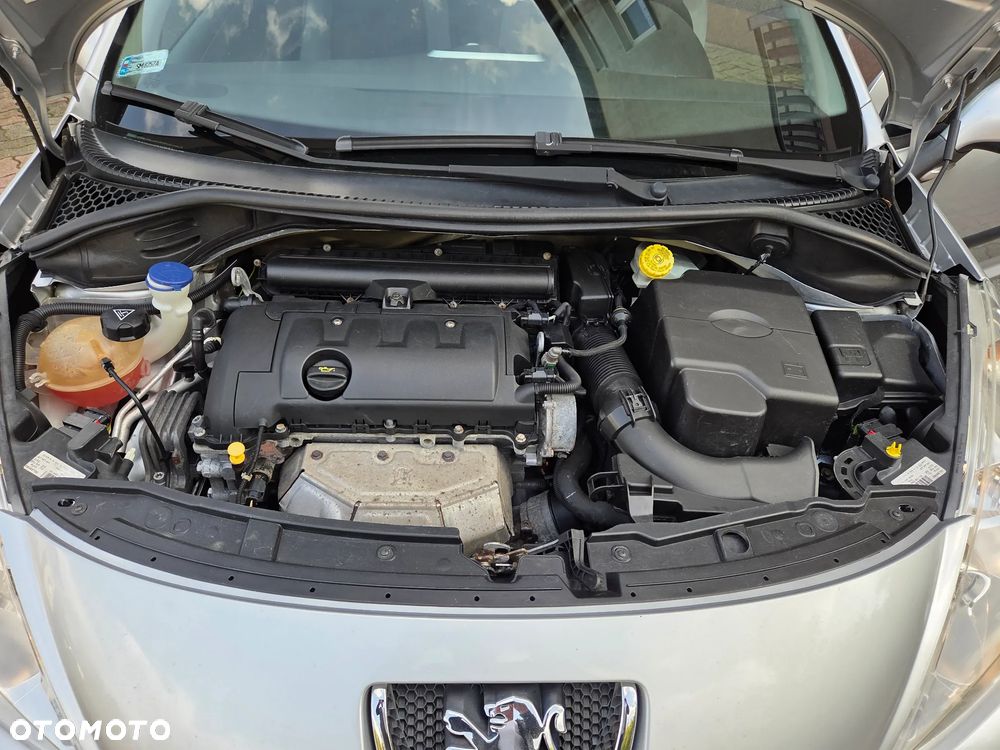 Peugeot 207 95 VTi Urban Move - 25