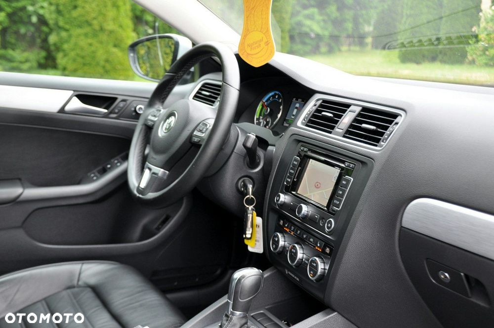 Volkswagen Jetta 1.4 Hybrid DSG Highline - 18