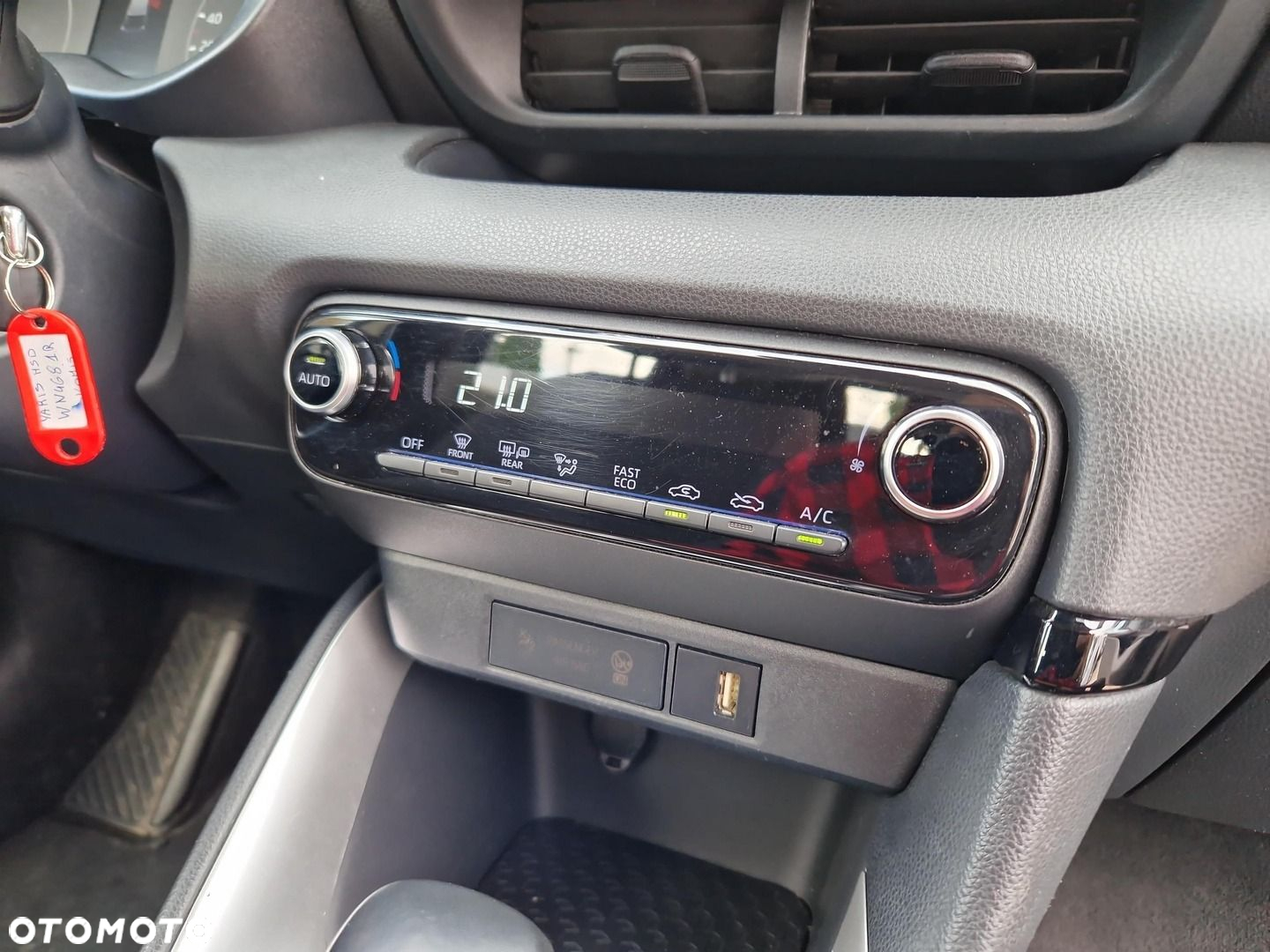 Toyota Yaris - 19