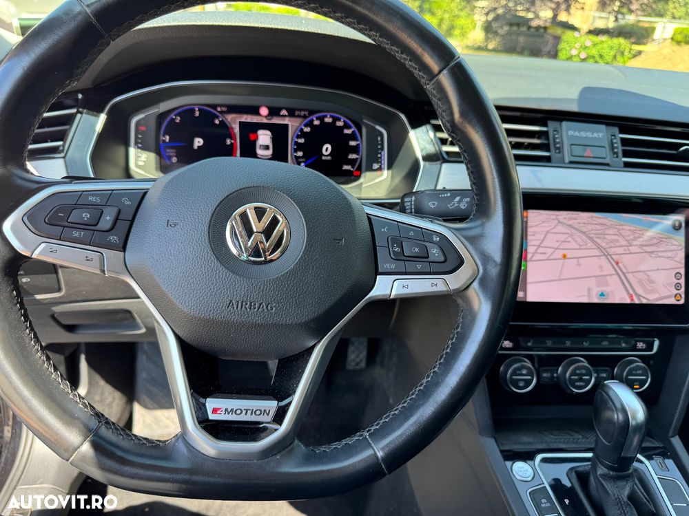 Volkswagen Passat 2.0 TDI DSG 4Motion Highline - 9