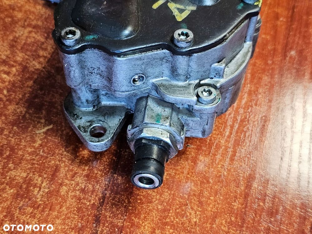 POMPA VAVUM VAKUM VW PASSAT AUDI A4 B5 1.9TDI - 4