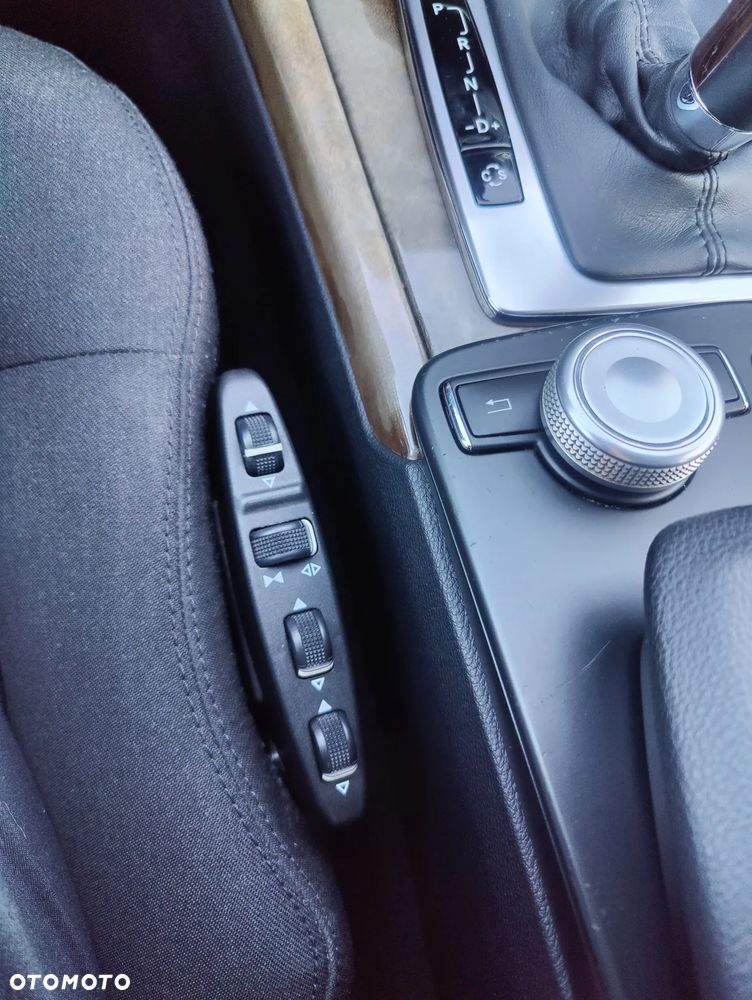 Mercedes-Benz Klasa E 250 CDI DPF BlueEFFICIENCY Automatik Elegance - 12