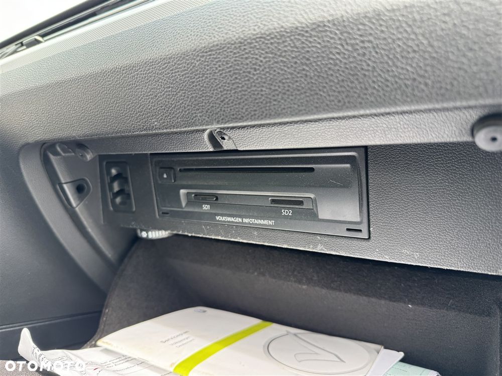 Volkswagen Passat - 27