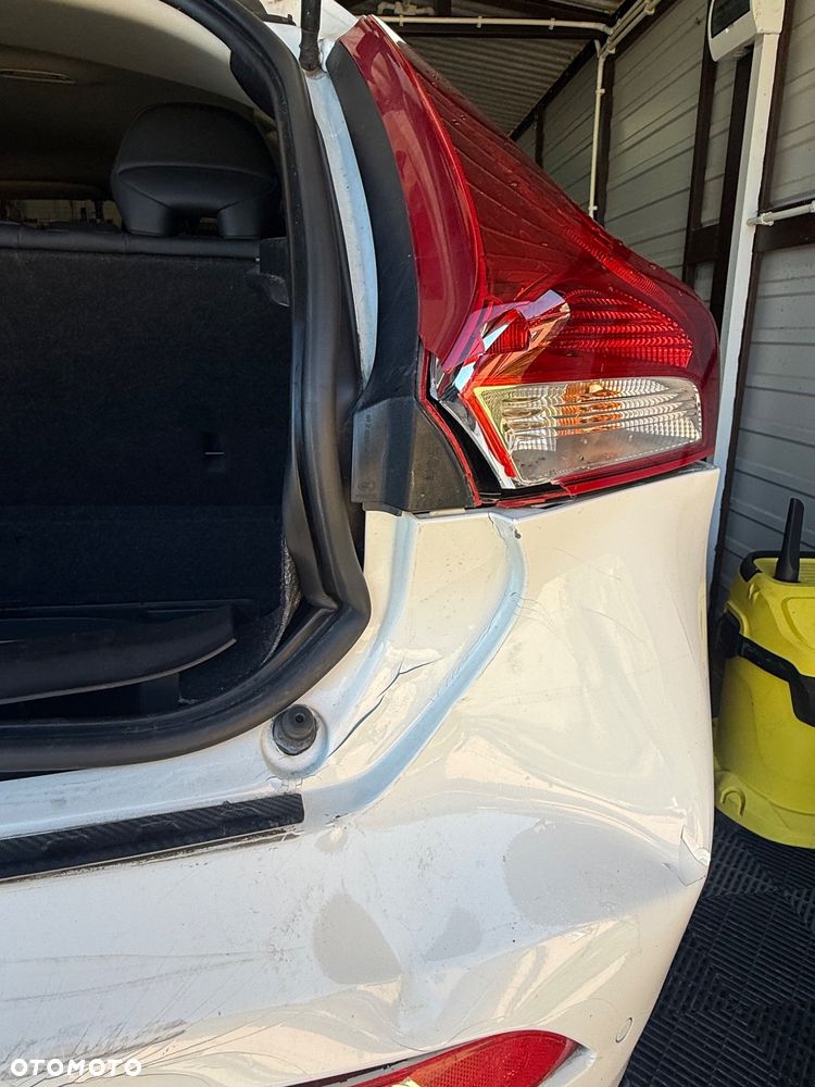 Volvo V40 D3 Momentum - 31