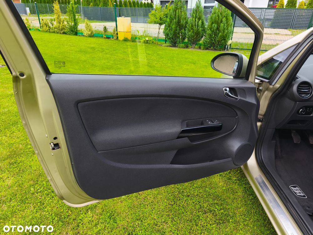 Opel Corsa 1.2 16V EcoFLEX Edition 111 Jahre - 13