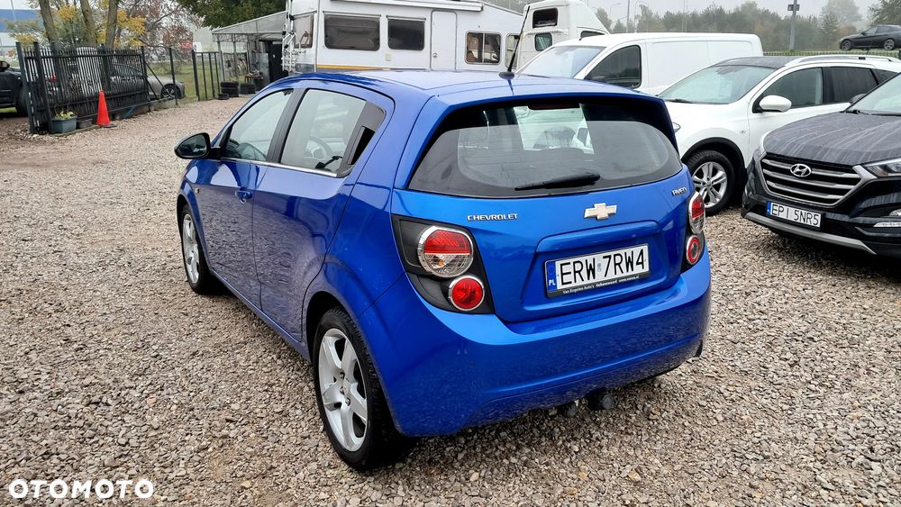 Chevrolet Aveo 1.6 LTZ S/S - 3