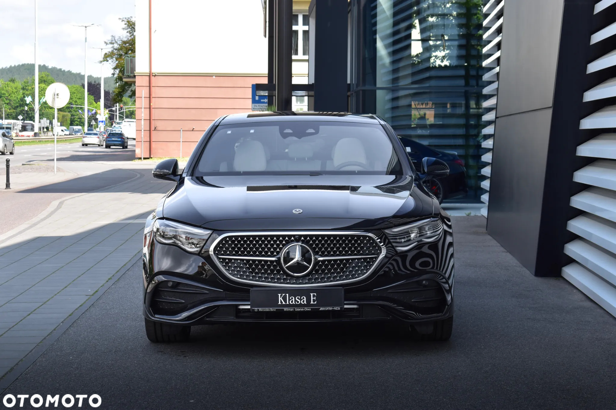 Mercedes-Benz Klasa E 450 d T 4Matic 9G-TRONIC - 2
