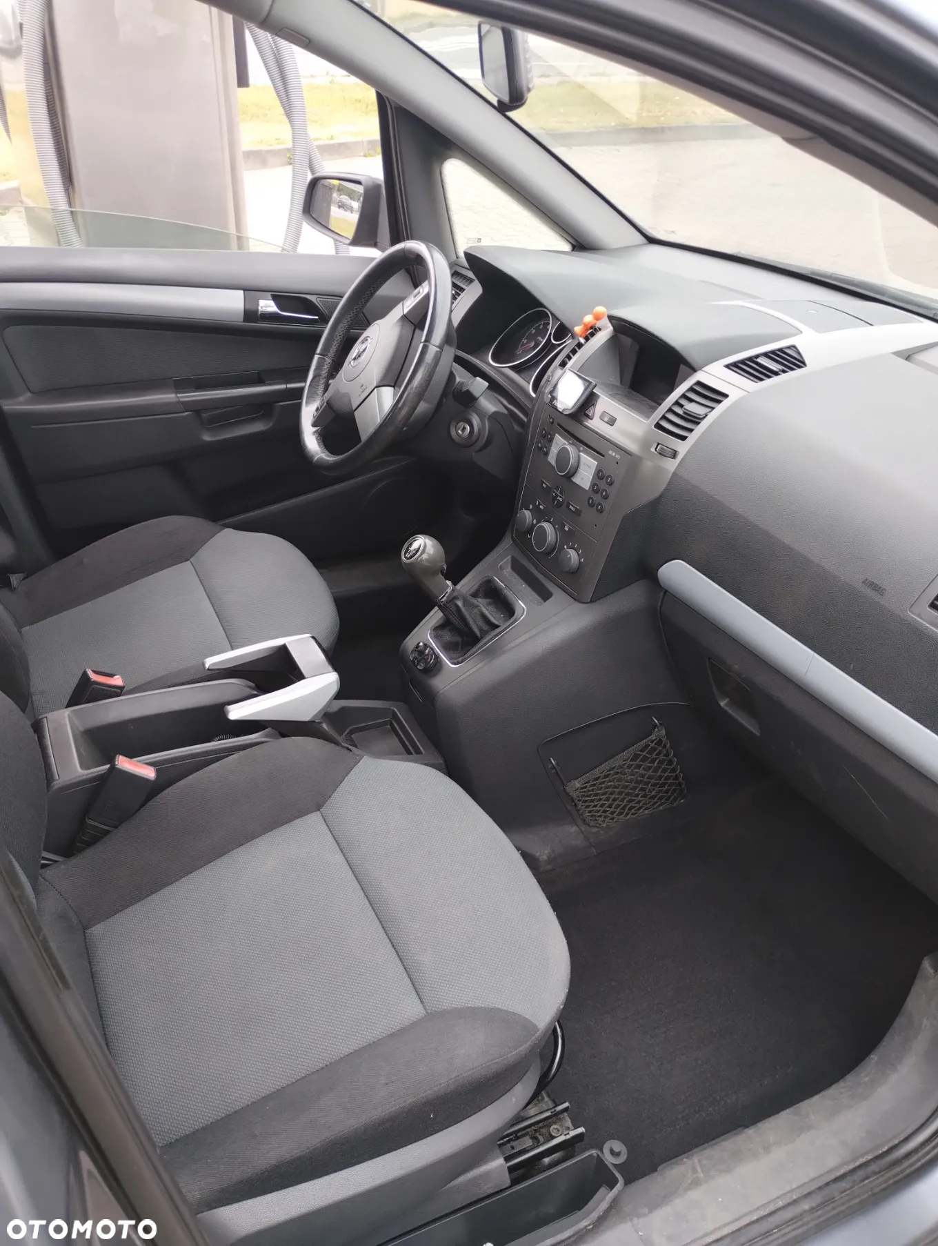 Opel Zafira 1.6 Elegance - 8