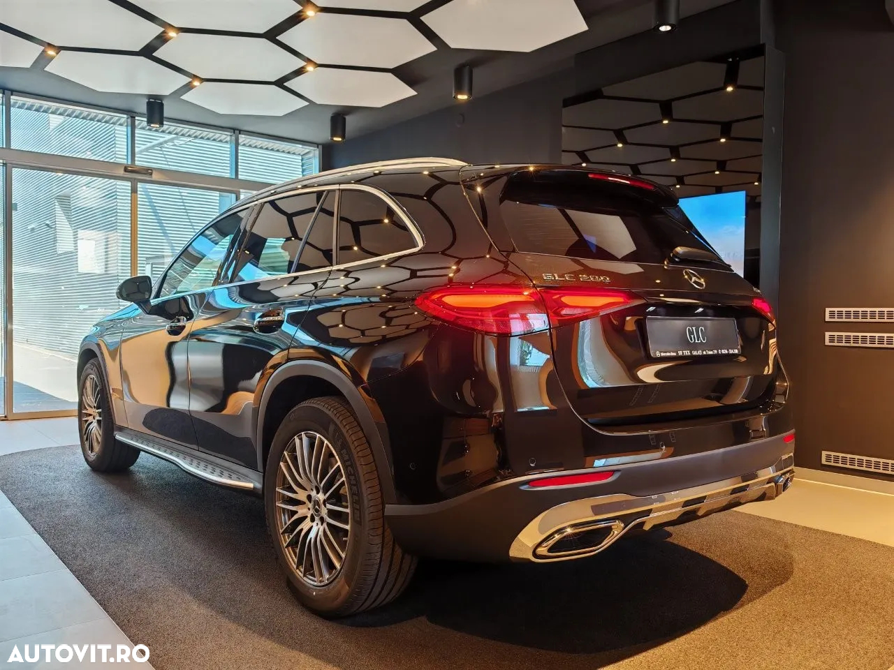 Mercedes-Benz GLC 200 4MATIC MHEV - 11