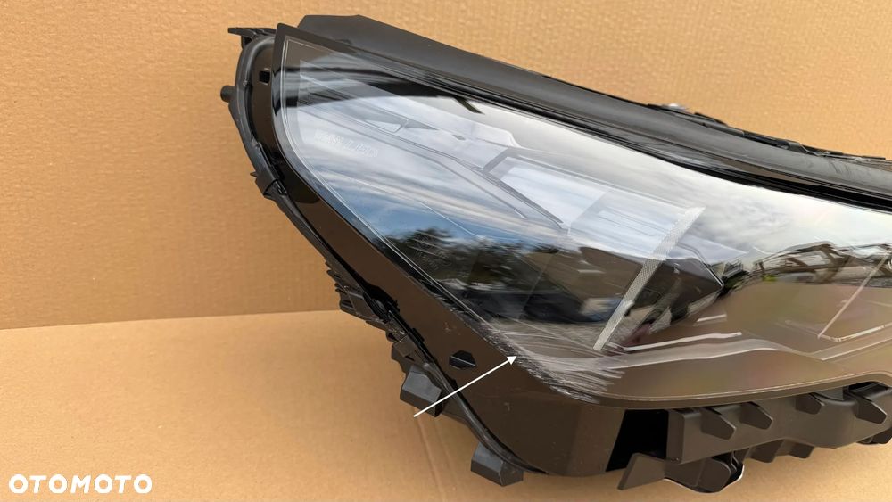 Lampa BMW 5 G60 G61 SHADOW  PRAWA PRZÓD PRZEDNIA - 4