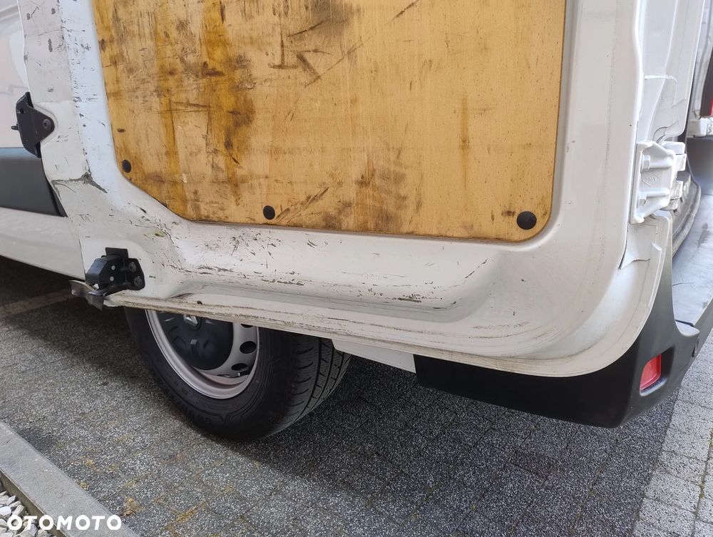 Renault MASTER PO LIFT 2.3 DCI (125KM) 6-BIEGÓW MAX (L3H2) KLIMA WEBASTO TEMPOMAT FULL OPCJA STAN SUPER IDEALNY ORYGINAŁ LAKIER NIE MA RDZY SERWIS KM ! ! ! - 33