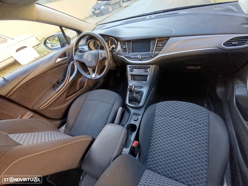 Opel Astra Sports Tourer 1.5 D Business Edition S/S - 19