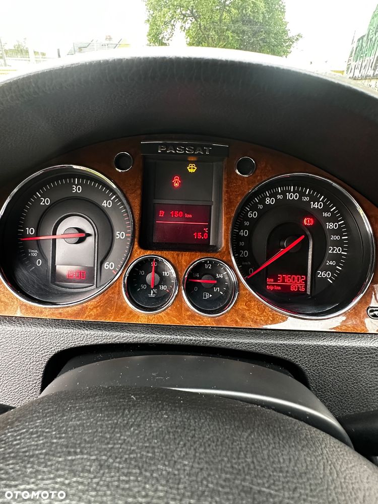 Volkswagen Passat - 9