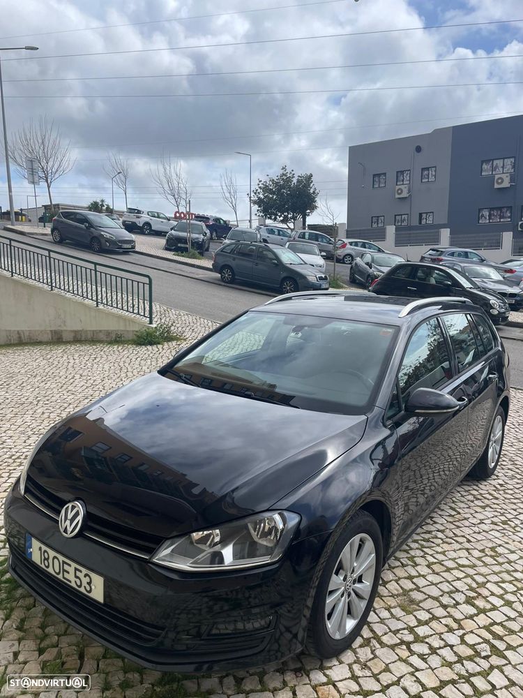 VW Golf Variant 1.6 TDi Confortline - 1