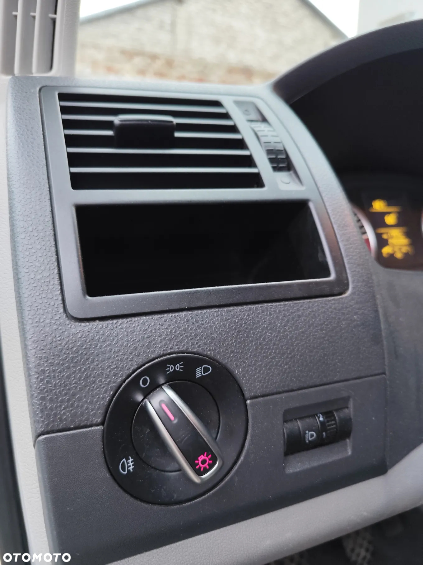 Volkswagen Transporter T6 TDI L1H2 - 17